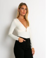 Κορμάκι μακρυμάνικο με λεπτομέρεια στο V εκρού