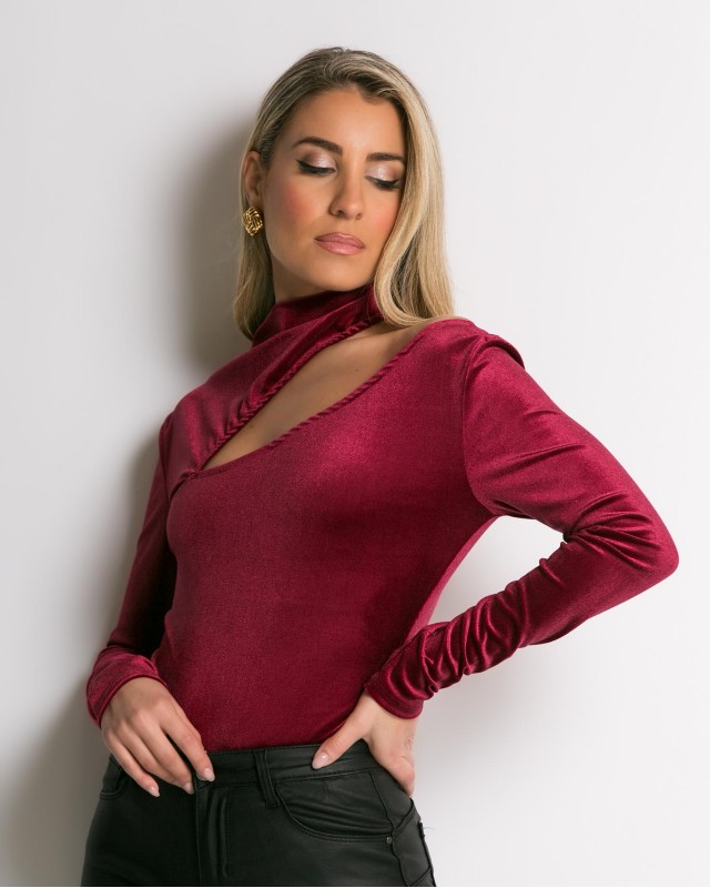 Κορμάκι βελουτέ με άνοιγμα μπορντώ