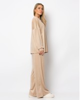 Σετ βελουτέ μπλούζα με λαιμόκοψη -παντελόνι με λάστιχο μπεζ