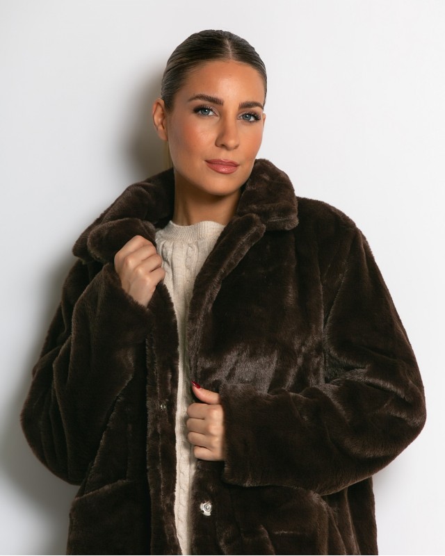 Γούνα μακρυά με τσέπες καφέ