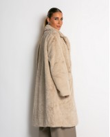 Γούνα μακρυά με τσέπες μπεζ