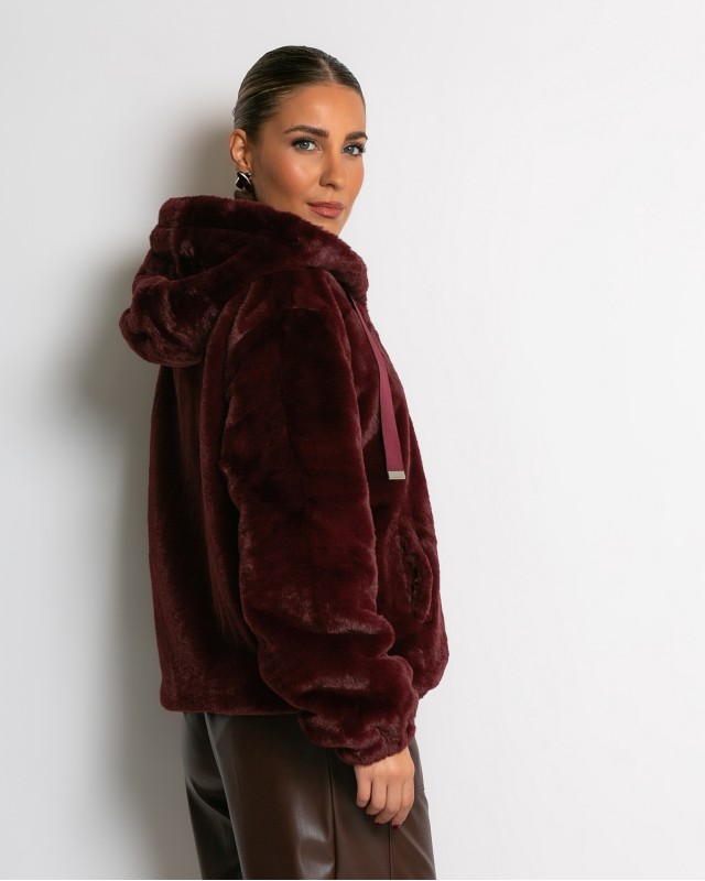 Γούνα με φερμουάρ και κουκούλα μπορντό