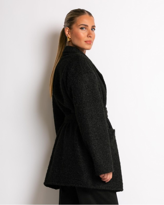 Πανωφόρι μπουκλέ με τσέπες και ζώνη μαύρο