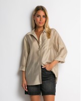 Πουκάμισο μακρύ με στρογγυλεμένο τελείωμα πούρο