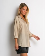 Πουκάμισο μακρύ με στρογγυλεμένο τελείωμα πούρο