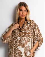 Σετ πουκάμισο και παντελόνι με tropical print ταμπά Σετ πουκάμισο και παντελόνι με tropical print ταμπά
