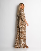 Σετ πουκάμισο και παντελόνι με tropical print ταμπά Σετ πουκάμισο και παντελόνι με tropical print ταμπά