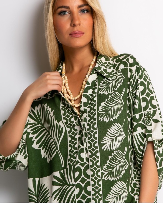 Σετ πουκάμισο και παντελόνι με tropical print λαδί
