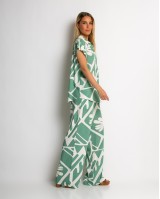 Σετ πουκάμισο και παντελόνι με art leaf print μέντα Σετ πουκάμισο και παντελόνι με art leaf print μέντα