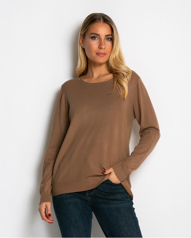 Μπλούζα ψιλό πλεκτό με λαιμόκοψη ταμπά