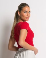 Crop top κοντομάνικο με ανοιχτή λαιμόκοψη κόκκινο Crop top κοντομάνικο με ανοιχτή λαιμόκοψη κόκκινο