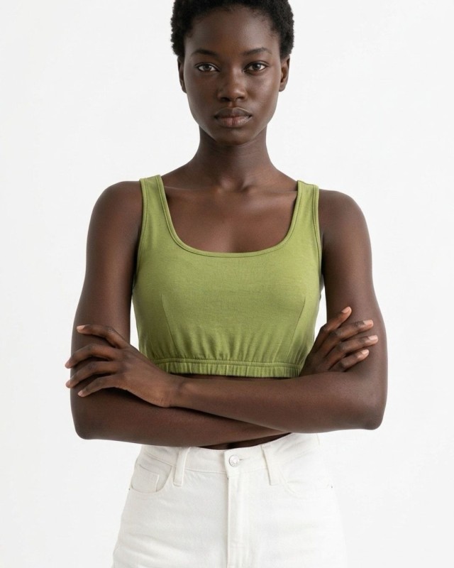 Crop top με χοντρή ράντα και λάστιχο στο τελείωμα λαδί