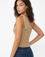 Crop top με εναν ώμο ταμπά