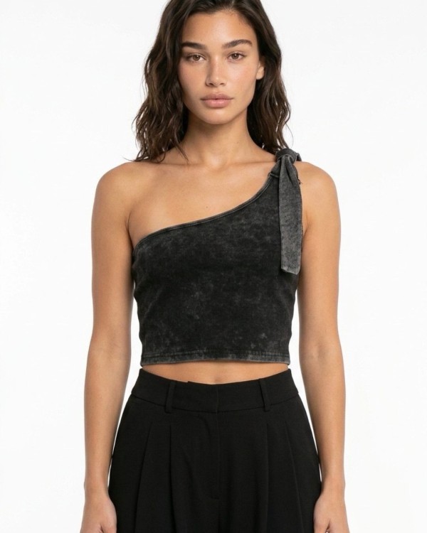 Crop top με εναν ώμο εκρού