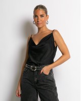 Μπλούζα με τιράντα ντραπέ μαύρο