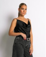 Μπλούζα με τιράντα ντραπέ μαύρο