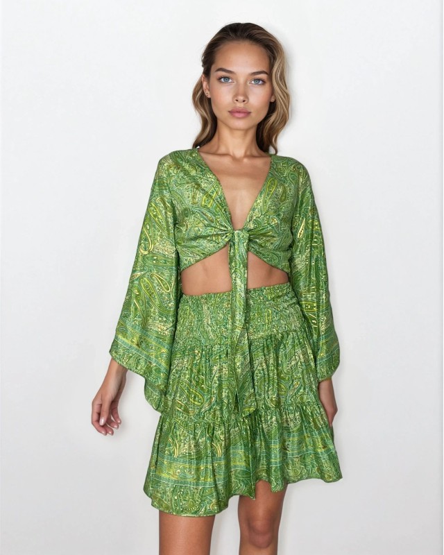 Σετ crop top με καμπάνα και φούστα lime Σετ crop top με καμπάνα και φούστα lime