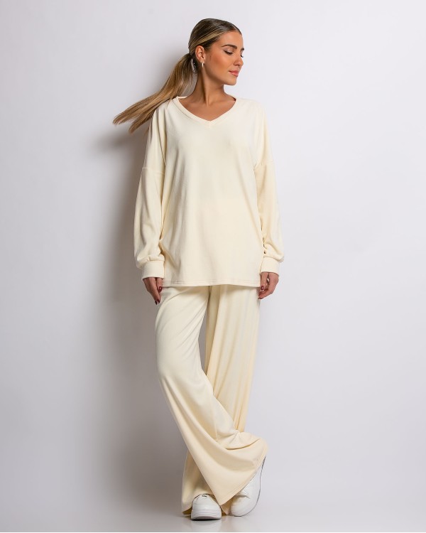 Σετ μπλούζα με V και παντελόνα βελουτέ εκάι