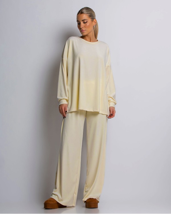 Σετ μπλούζα με λαιμόκοψη και παντελόνα βελουτέ μαύρο