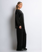 Σετ μπλούζα με λαιμόκοψη και παντελόνα βελουτέ μαύρο