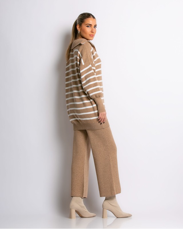 Σετ πλεκτό μπλούζα με φερμουάρ και παντελόνι ριγέ μπεζ