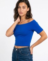 Μπλούζα Crop top με χαμηλούς ώμους μπλε ρουά