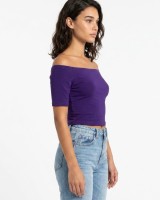 Μπλούζα Crop top με χαμηλούς ώμους μωβ