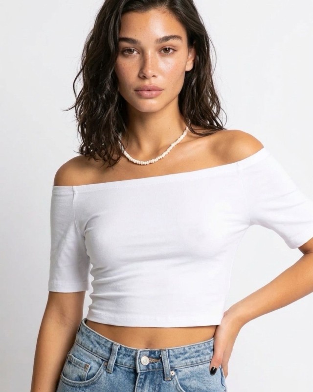 Μπλούζα Crop top με χαμηλούς ώμους λευκό
