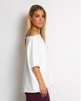 Μπλούζα φούτερ αχνούδιαστο αμάνικη με ανοιχτή λαιμόκοψη λευκό