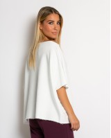 Μπλούζα φούτερ αχνούδιαστο αμάνικη με ανοιχτή λαιμόκοψη λευκό