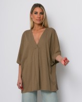 Μπλούζα ζαπονέ oversized με "V" και πιέτα μπροστά sand