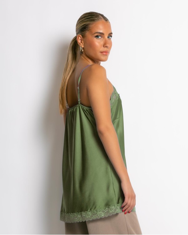 Μπλούζα σε στυλ lingerie με δαντέλα χακί