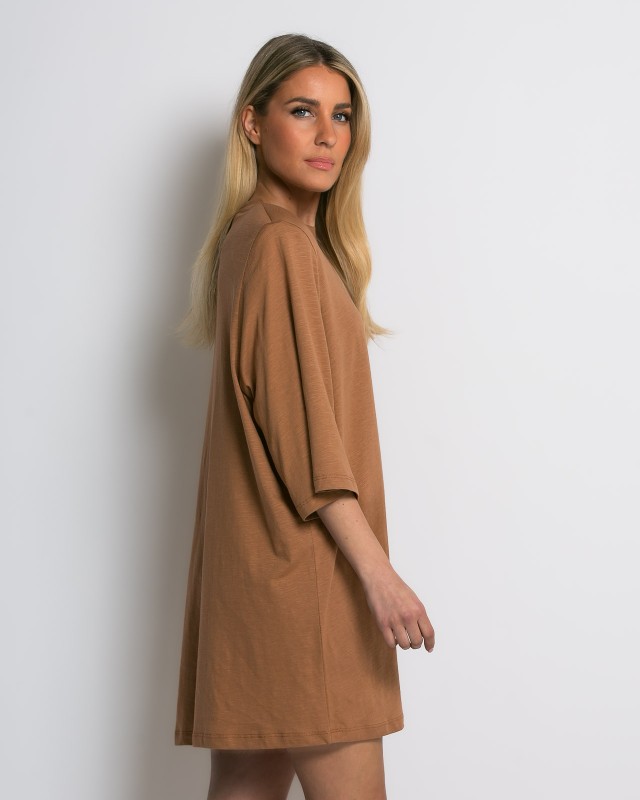 Μπλούζα βαμβακερή oversized με τρουακάρ μανίκι και βάτες ταμπά