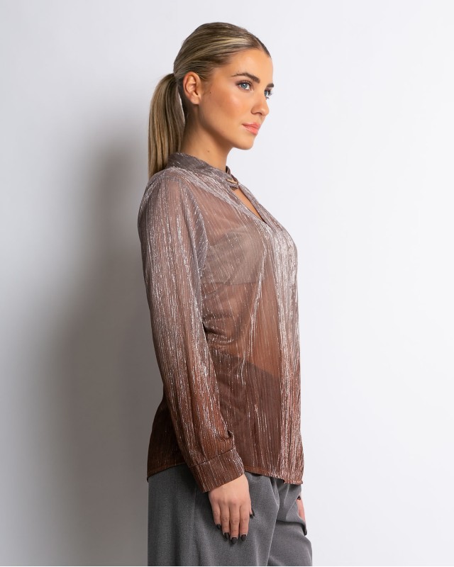 Μπλούζα με λάμψη και άνοιγμα στο ντεκολτέ καφέ