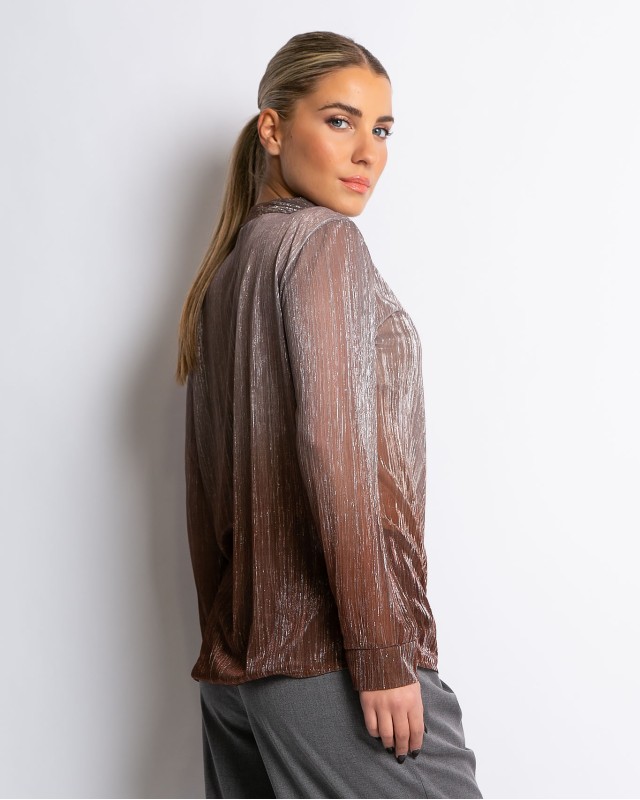 Μπλούζα με λάμψη και άνοιγμα στο ντεκολτέ καφέ