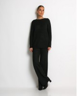 Σετ πλεκτό με ανάγλυφη πλέξη μπλούζα & παντελόνι μαύρο