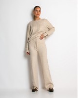 Σετ πλεκτό με ανάγλυφη πλέξη μπλούζα & παντελόνι μπεζ