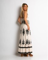 Φόρεμα boho με μοτίβα μπεζ-μαύρο Φόρεμα boho με μοτίβα μπεζ-μαύρο