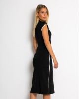 Φόρεμα πλεκτό με απαλή υφή & κάθετες γραμμές μαύρο