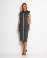 Φόρεμα πλεκτό με απαλή υφή & κάθετες γραμμές ανθρακί