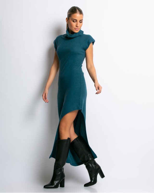 Φόρεμα αμάνικο με βάτες και άνοιγμα στο πλάι πέτρολ