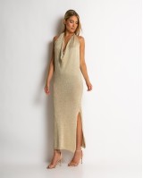 Φόρεμα lurex με ανοιχτή πλάτη χρυσό Φόρεμα lurex με ανοιχτή πλάτη χρυσό