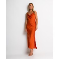 Φόρεμα ντραπέ με σκίσιμο στο πλάι εκάι