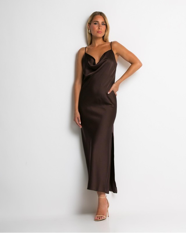 Φόρεμα ντραπέ με σκίσιμο στο πλάι καφέ