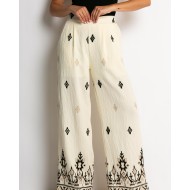 Παντελόνα με boho print εκρού - μαύρο