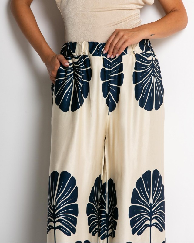 Παντελόνα με leaf print navy Παντελόνα με leaf print navy