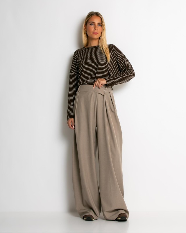 Παντελόνα με κούμπωμα στο πλάι μπεζ