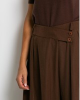 Παντελόνα με κούμπωμα στο πλάι καφέ