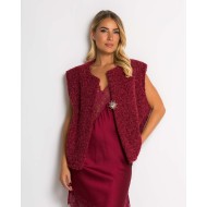 Γιλέκο πλεκτό αμάνικο & καρφίτσα μπορντώ