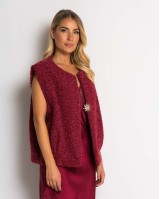 Γιλέκο πλεκτό αμάνικο & καρφίτσα μπορντώ